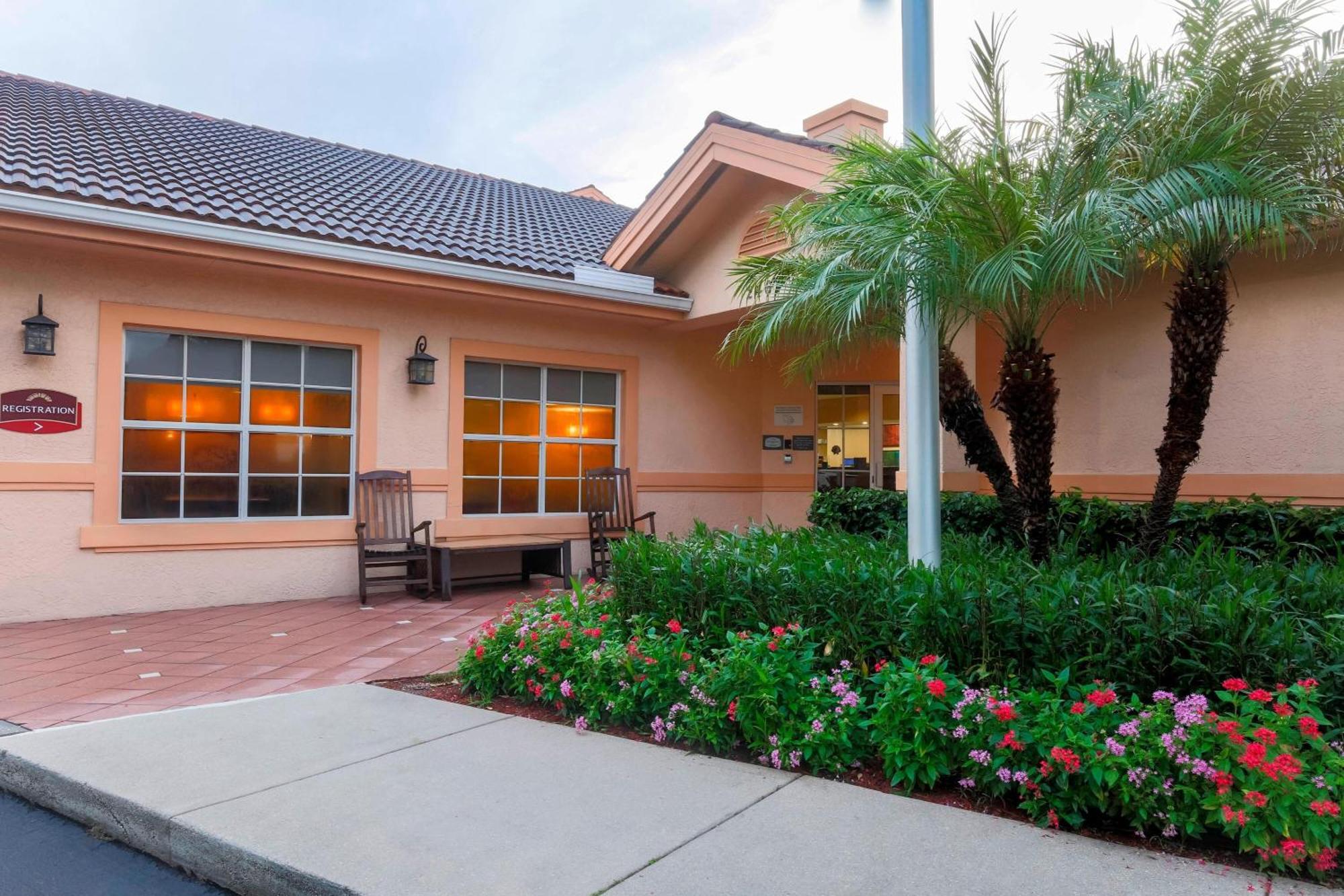 Residence Inn West Palm Beach Bagian luar foto